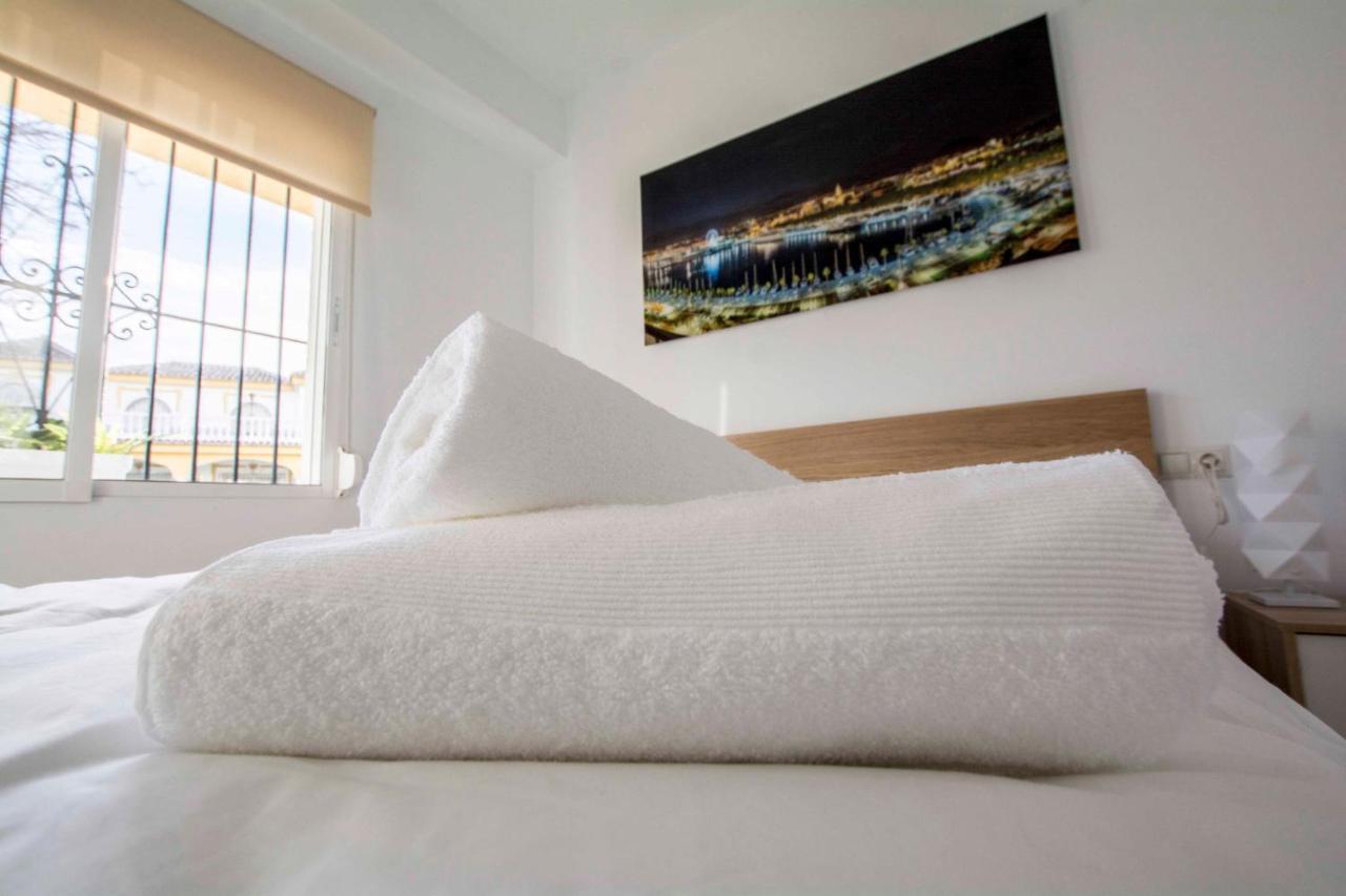 Apartamentos Los Alamos Sardinero Torremolinos Eksteriør billede